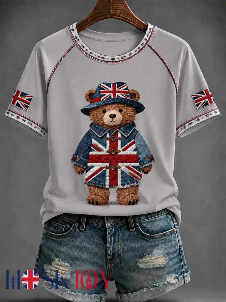 Women’s British Style Printed T-shirt - Gray / S