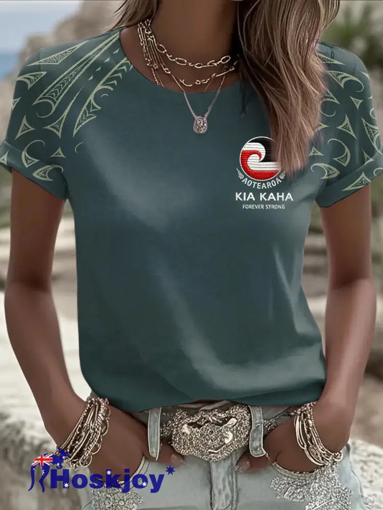Women’s NZ Maori Art Kia Kaha Printed T-shirt - Green / S
