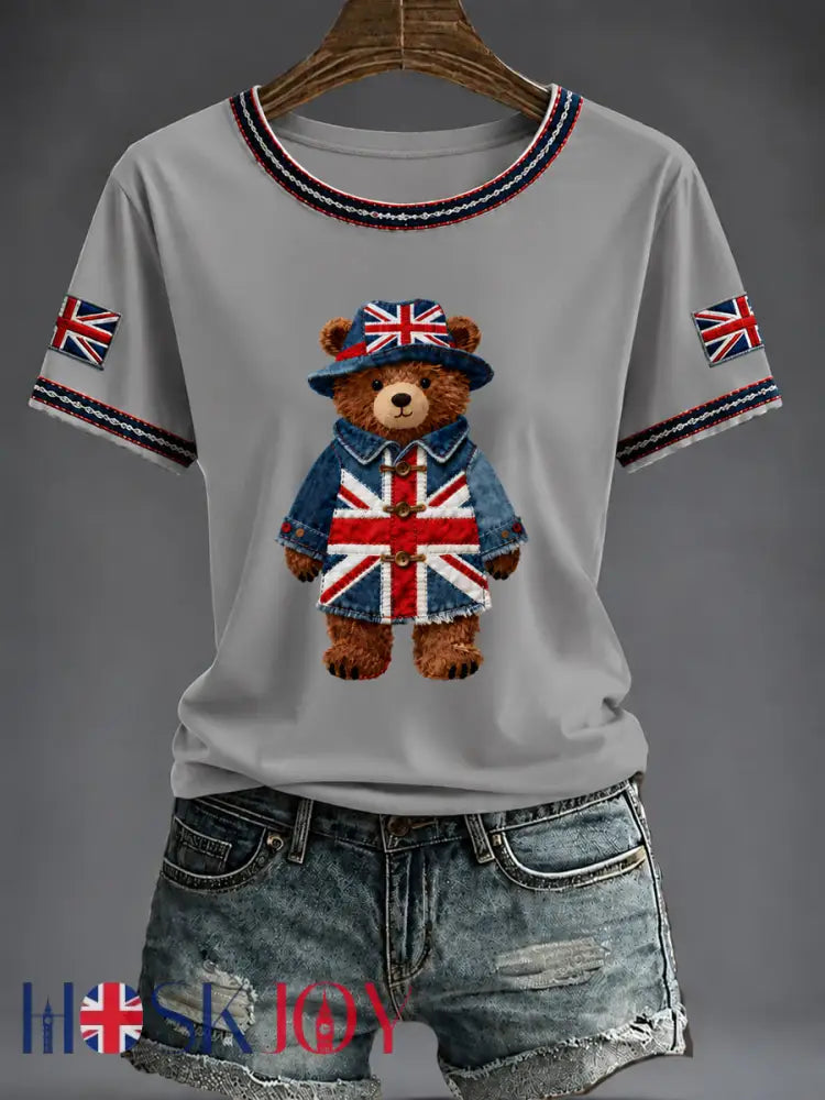 Women’s British Style Printed T-shirt - Gray / S