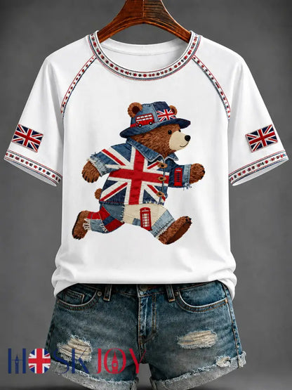 Women’s British Style Printed V-neck T-shirt - White / S