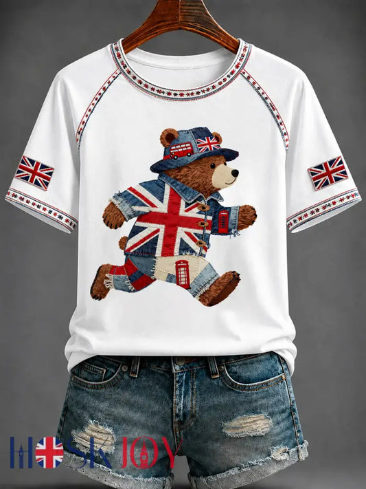 Women’s British Style Printed V-neck T-shirt - White / S