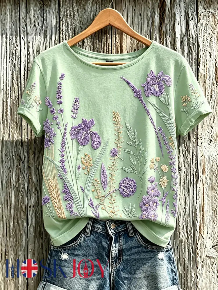 Women’s purple plant flower pattern printed casual T-shirt - Light Green / S