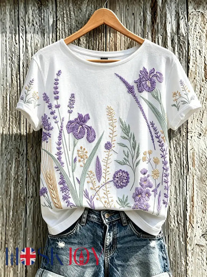 Women’s purple plant flower pattern printed casual T-shirt - White / S