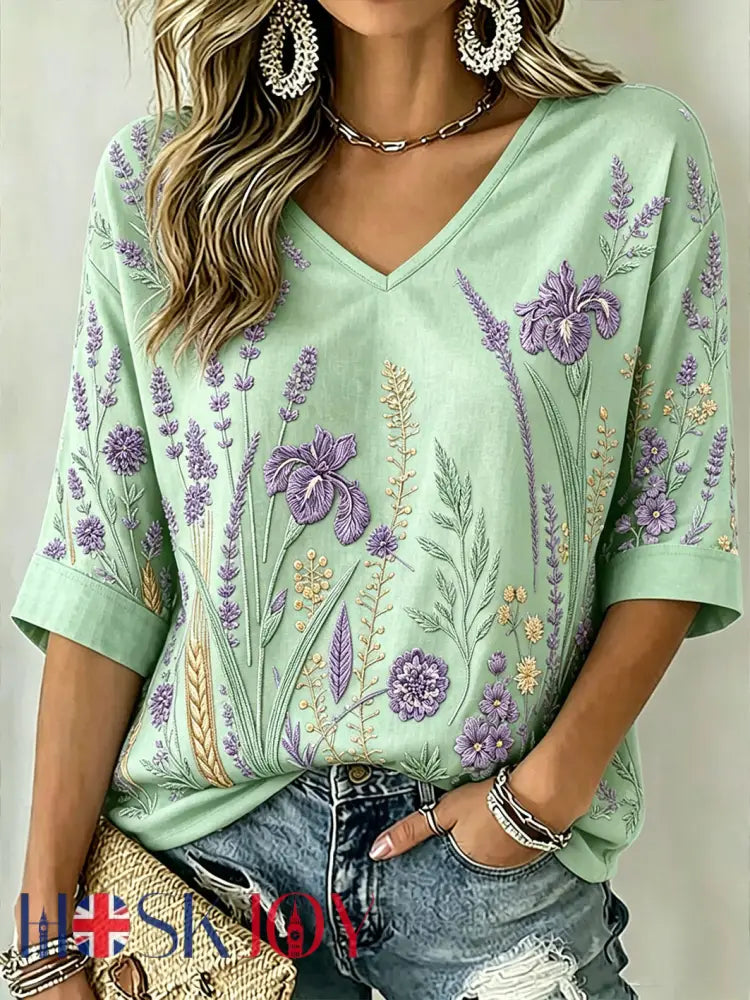 Women’s Purple Plant Pattern Printed Mid-length Sleeves V-Neck T-Shirt - Light Green / S