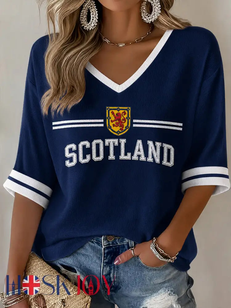 Women’s Scotland Art Printed V-Neck T-Shirt - Navy Blue / S